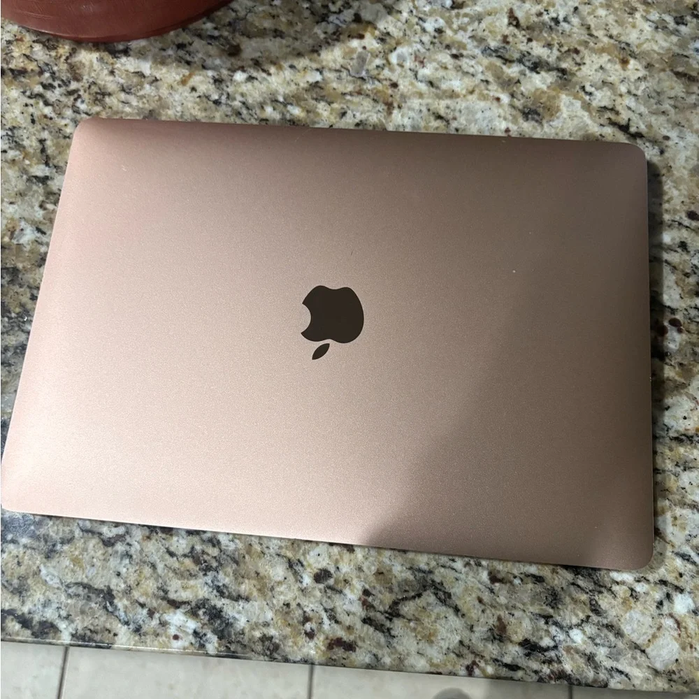 Apple MacBook - Rose Gold Aluminum Finish